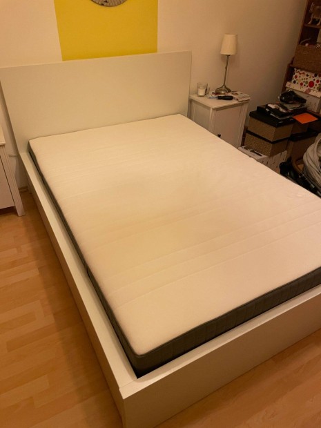 Ikea Malm 140x200 gy, Leirsund gyrcs, matrac, fikok