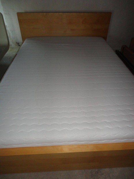Ikea Malm ágy 140x200 komplett
