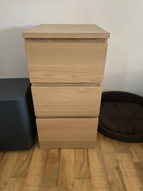 Ikea Malm fikos szekrny