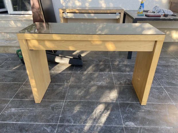 Ikea Malm világos barna fésülködő asztal - íróasztal bútor hibátlan