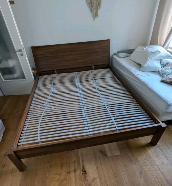 Ikea Nyvoll 180x200-as gy, gyrccsal, matraccal.