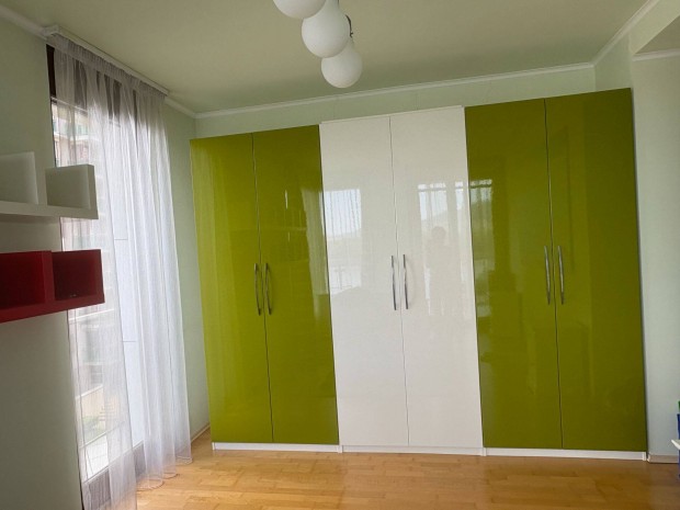 Ikea Pax gardróbszekrény (3db-80 000Ft/db) újszerű jó állapotú