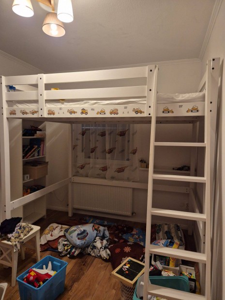 Ikea Storá galériaágy kiegészítőkkel