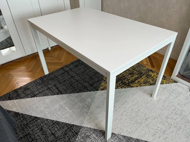 Ikea Vangsta 120 / 180 x 75 cm bvthet meghosszabbthat asztal