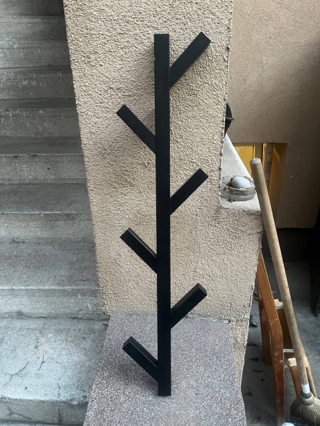 Ikea akaszt� elad�