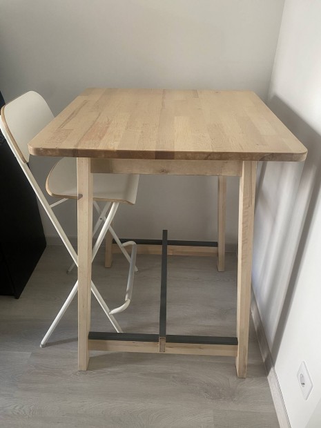 Ikea br asztal szkkel