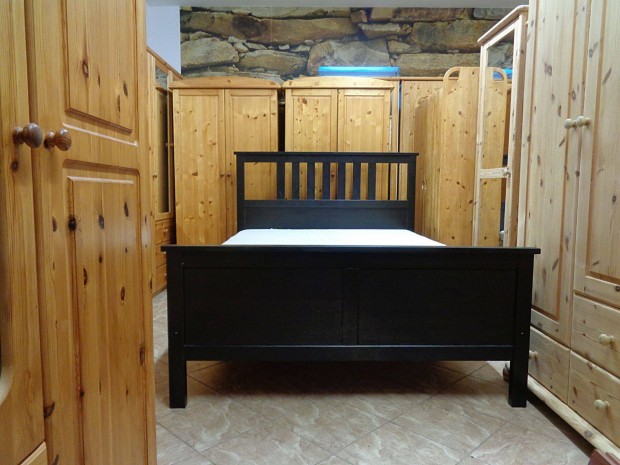 Ikea hemnes fenyő ágy 2 féle méret 140x200/90x200