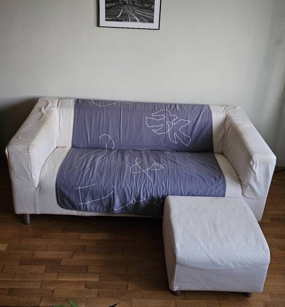 Ikea klippan sofa + lbtart hokker puff