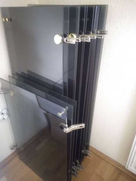 Ikea könyvespolchoz üvegajtók eladók