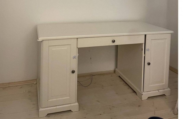 Ikea liatorp rasztal