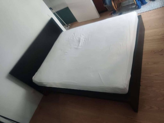 Ikea malm 160x200 fekete gykeret rccsal