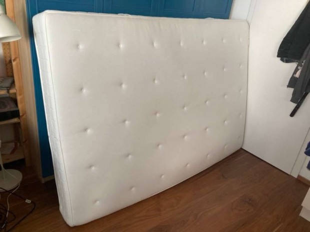 Ikea matrac 140x200 24cm