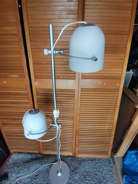 Ikea svirvel álló lámpa 2208