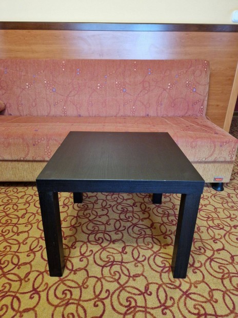 Ikes asztal 55 x 55 cm 45 cn magas tbb darab