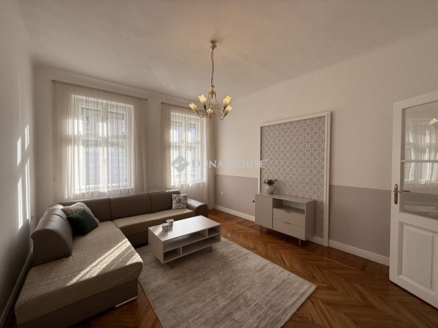 Ikerh�z Debrecen �v�ros�ban!