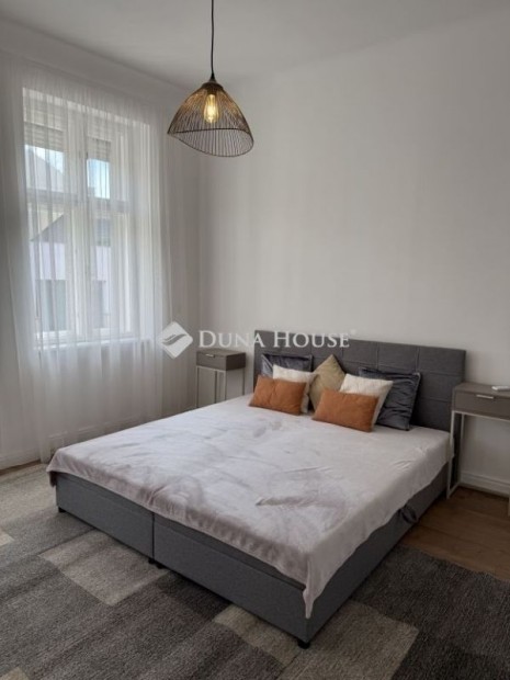 Ikerh�z Debrecen �v�rosi r�sz�n