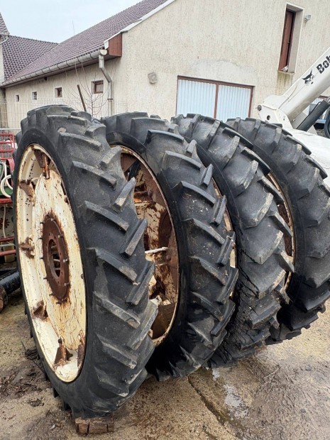 Ikerkerekek elad�k,9.5*48