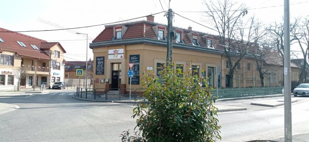 Ikonikus belv�rosi �zlethelyis�g elad�