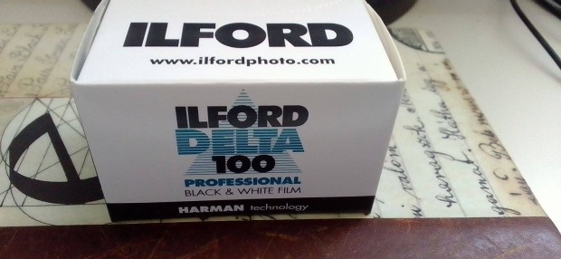 Ilford delta 100 135 24, húsvét hétfőig - 2000 Ft személyes átvételnel