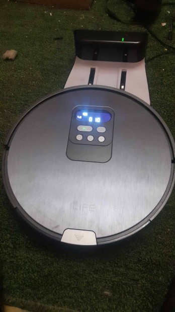 Ilife X750 robotporszívó