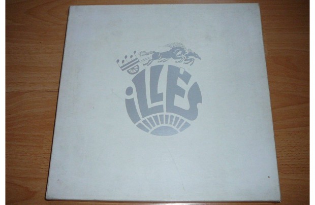 Ills, Vinyl, kemny dobozos bakelit, LP szett