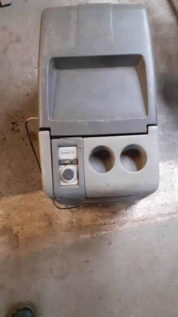 Indel B mobil htlda 24V, elad