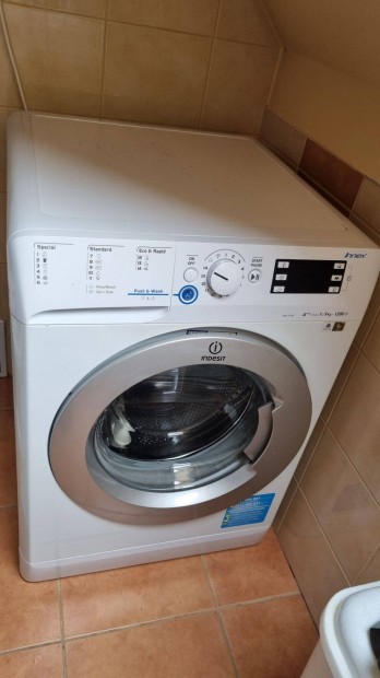 Indesit 9kg mosgp