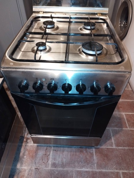 Indesit Inox kombinlt gztzhely hlgkevers st PB is 