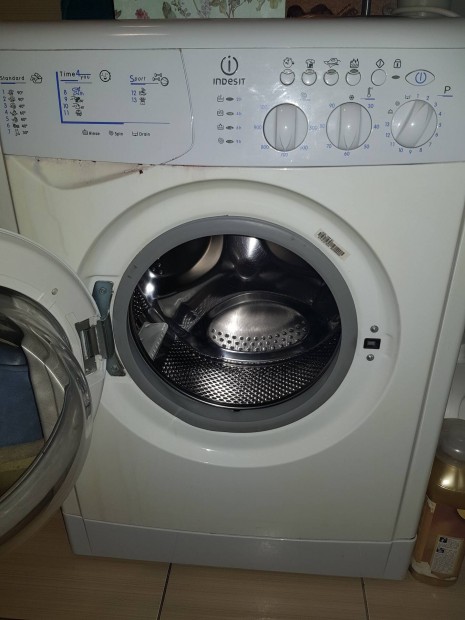 Indesit Wisl 105 X mosgp