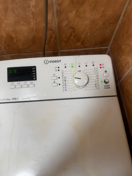 Indesit felultoltos mosgp