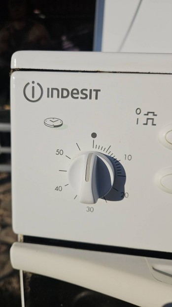 Indesit gztzhely fldgz (vezetkes gz) zemmel elad