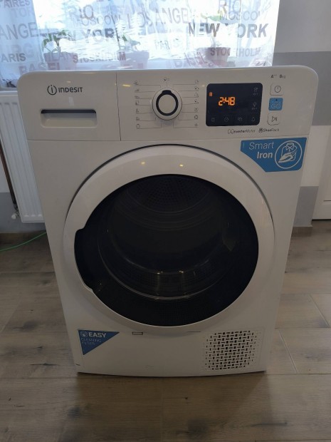 Indesit hszivattys szrtgp: szabadonll, 8,0kg 