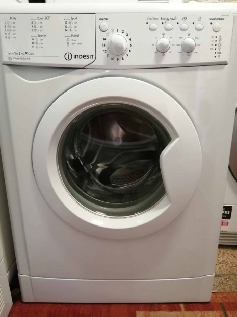 Indesit keskeny A+