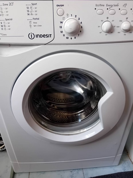 Indesit keskeny mosogep 