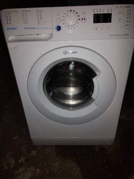 Indesit keskeny mosgp elad