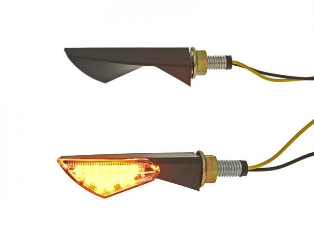 Index / irányjelző szett M8 menetes LED fekete, átlátszó üveg
