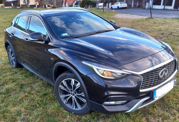 Infiniiti Qx30 2.2 d. Premium AWD DCT