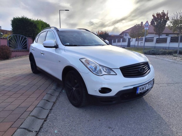 Infiniti EX30d 3.0 V6 GT Premium (Automata) Ele...