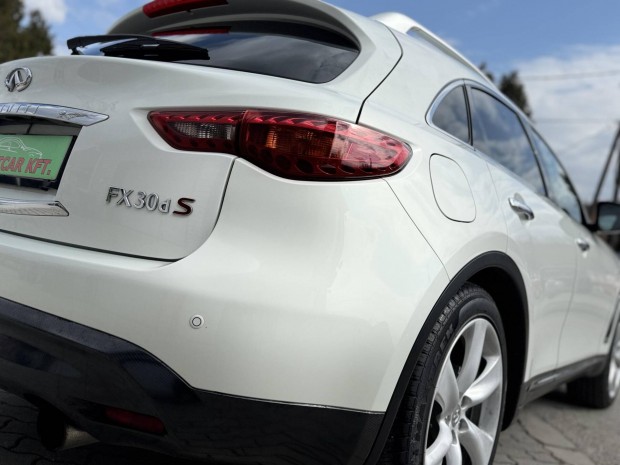 Infiniti FX30d 3.0 V6 S Premium (Automata) Face...