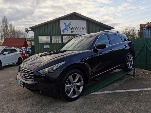 Infiniti FX30d 3.0 V6 S (Automata)