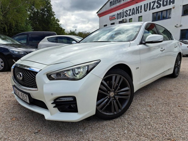 Infiniti Q50 2.2d Premium (Automata) Br! Navi!...