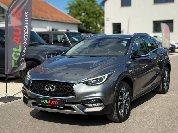 Infiniti Qx30 2.0t Luxe Tech AWD DCT MO-I. 1. T...