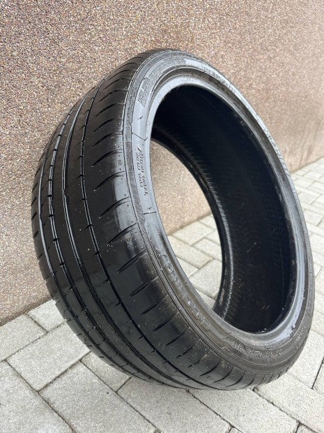 Infinity Ecomax 225/40 R18 xl nyrigumi