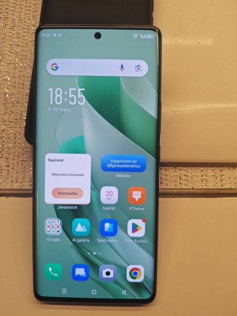 Infinix zero 30 5G okostelefon