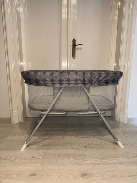 Ingenuity babagy (Foldaway Rocking Bassinet Classic Crosby utazgy)