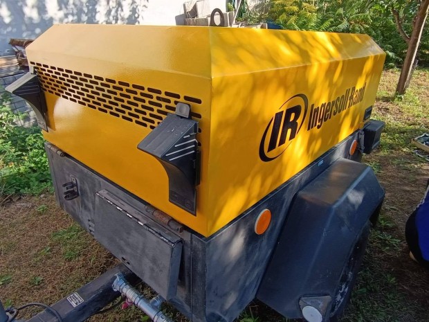 Ingersoll - Rand vontathat csavarkompresszor P70 WN tpus 3 hengeres