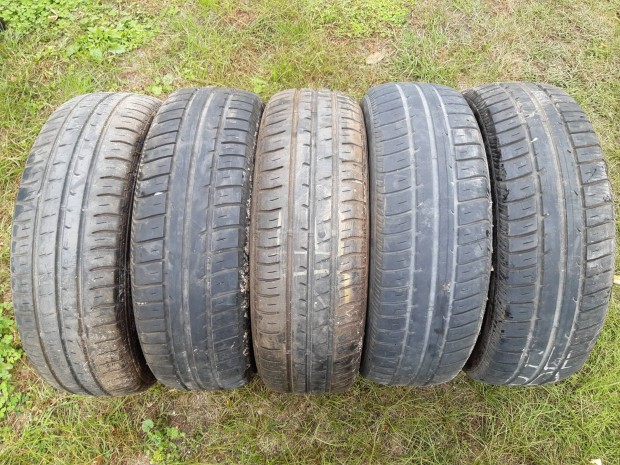 Ingyen elvihet 5db 195/65 r15 nyri gumi