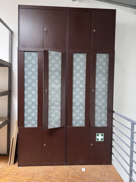 Ingyen elvihet� szekr�nyek 