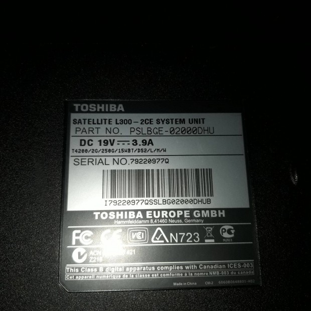 Ingyen posta! Toshiba Kamerás Lapt.win10, dual core megkímélt!