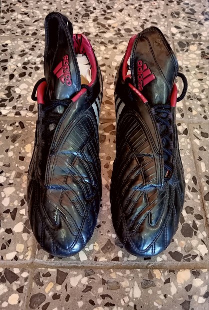 Ingyen szállítás!!! Adidas Predator, stoplis sport cipő